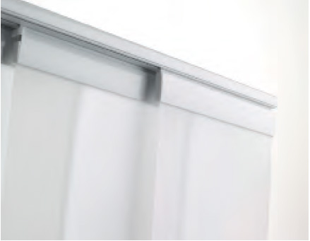 moving-panel-blinds-installation-2 installing panel blinds 2