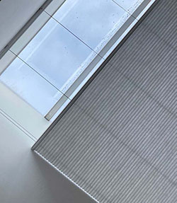skylight blinds